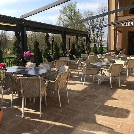 Hotel Edma Alexandria Bagian luar foto