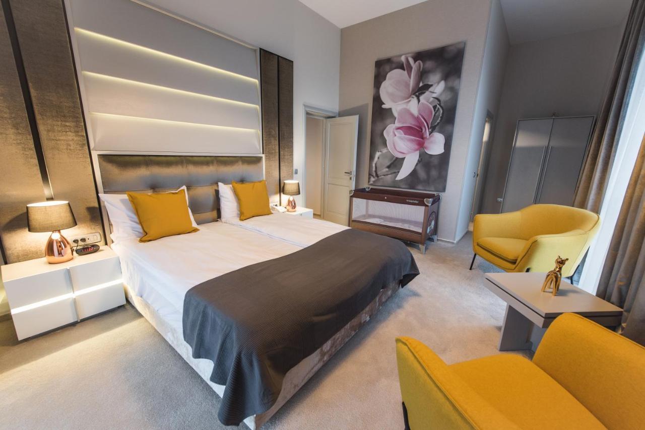 Hotel Edma Alexandria Bagian luar foto