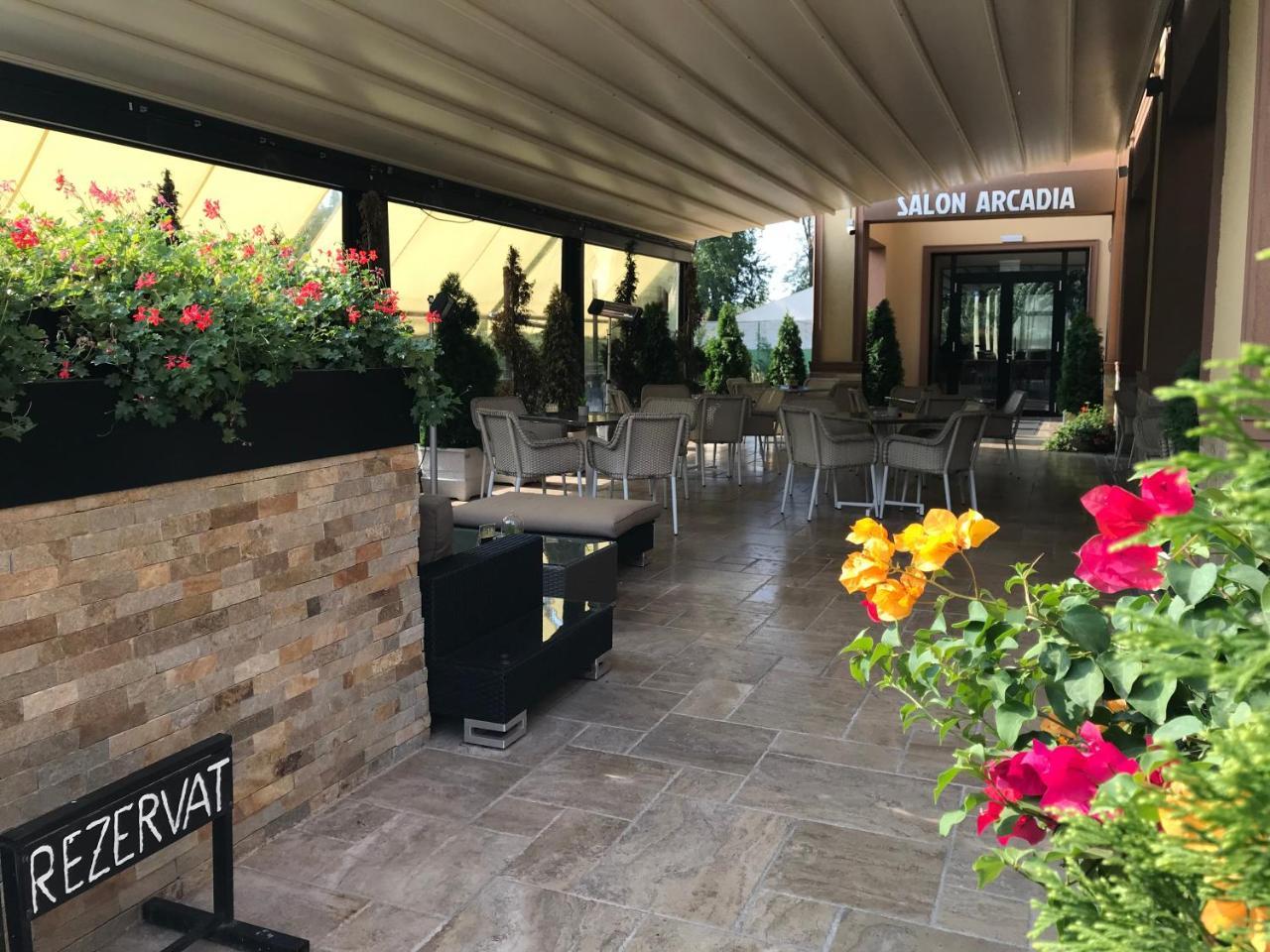 Hotel Edma Alexandria Bagian luar foto